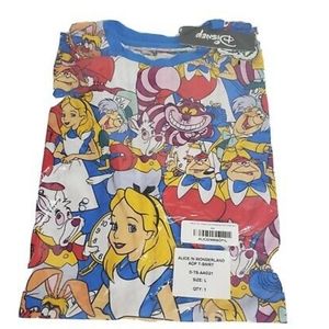 Disney Cakeworthy Alice in Wonderland Tshirt Large